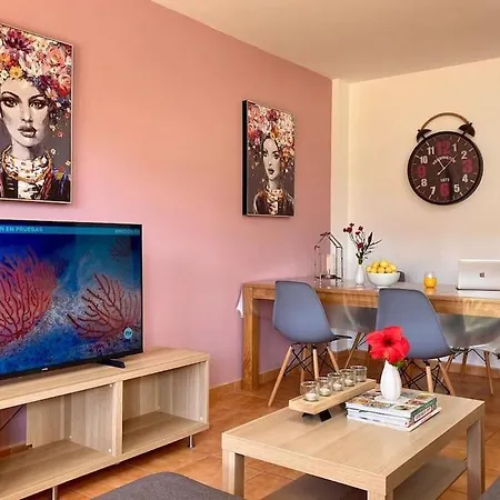 Precioso Apto 4 Pers, 2 Piscinas, Fibra Optica Apartment *